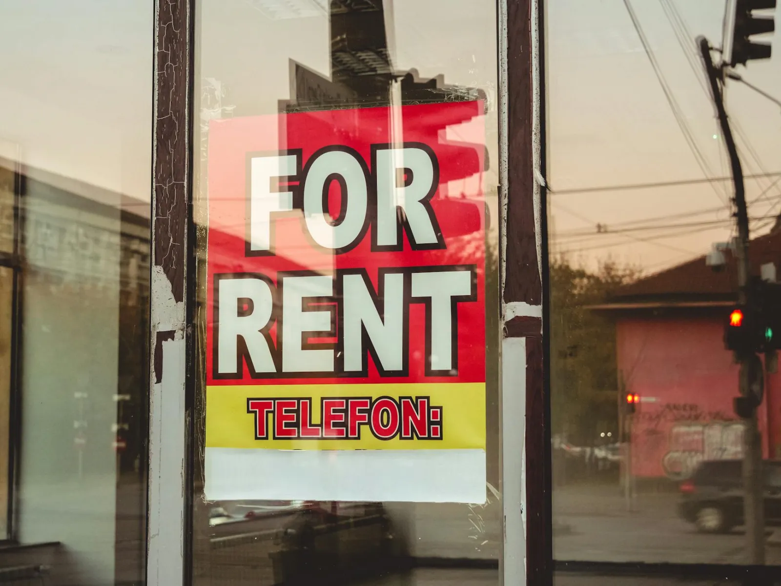 For rent sign on a condo building