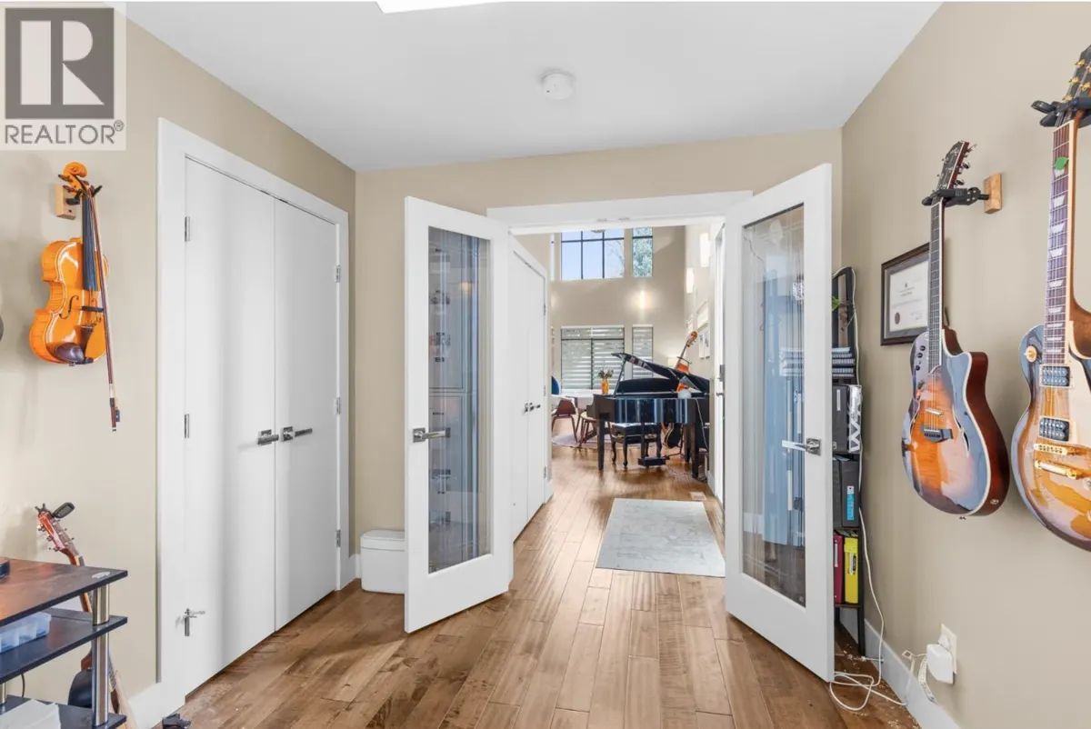 570 Sarsons Road Unit 19 interior hallway with French doors and hardwood floors