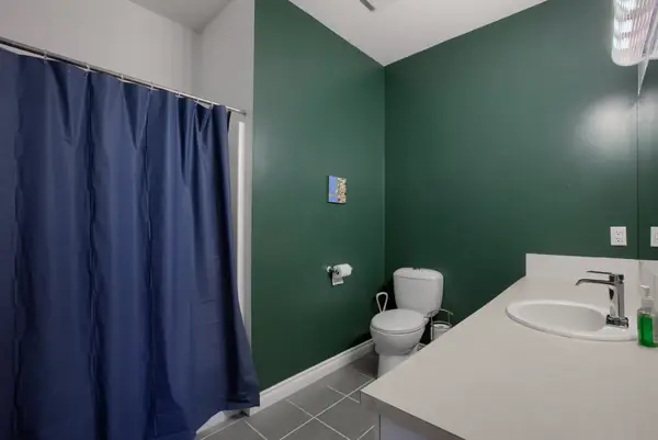 Ensuite bathroom